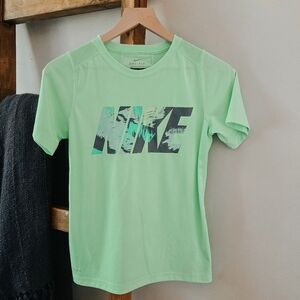 Nike Boys Light Green Dri-FIT Logo Tee (Size L)